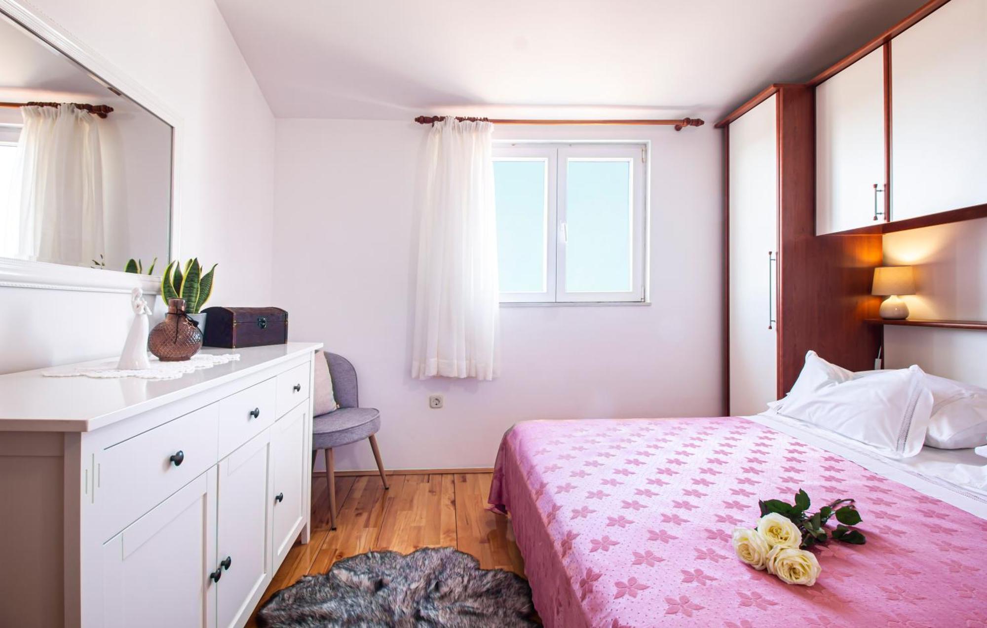 Apartment Anita With Amazing Sea View Makarska Eksteriør bilde