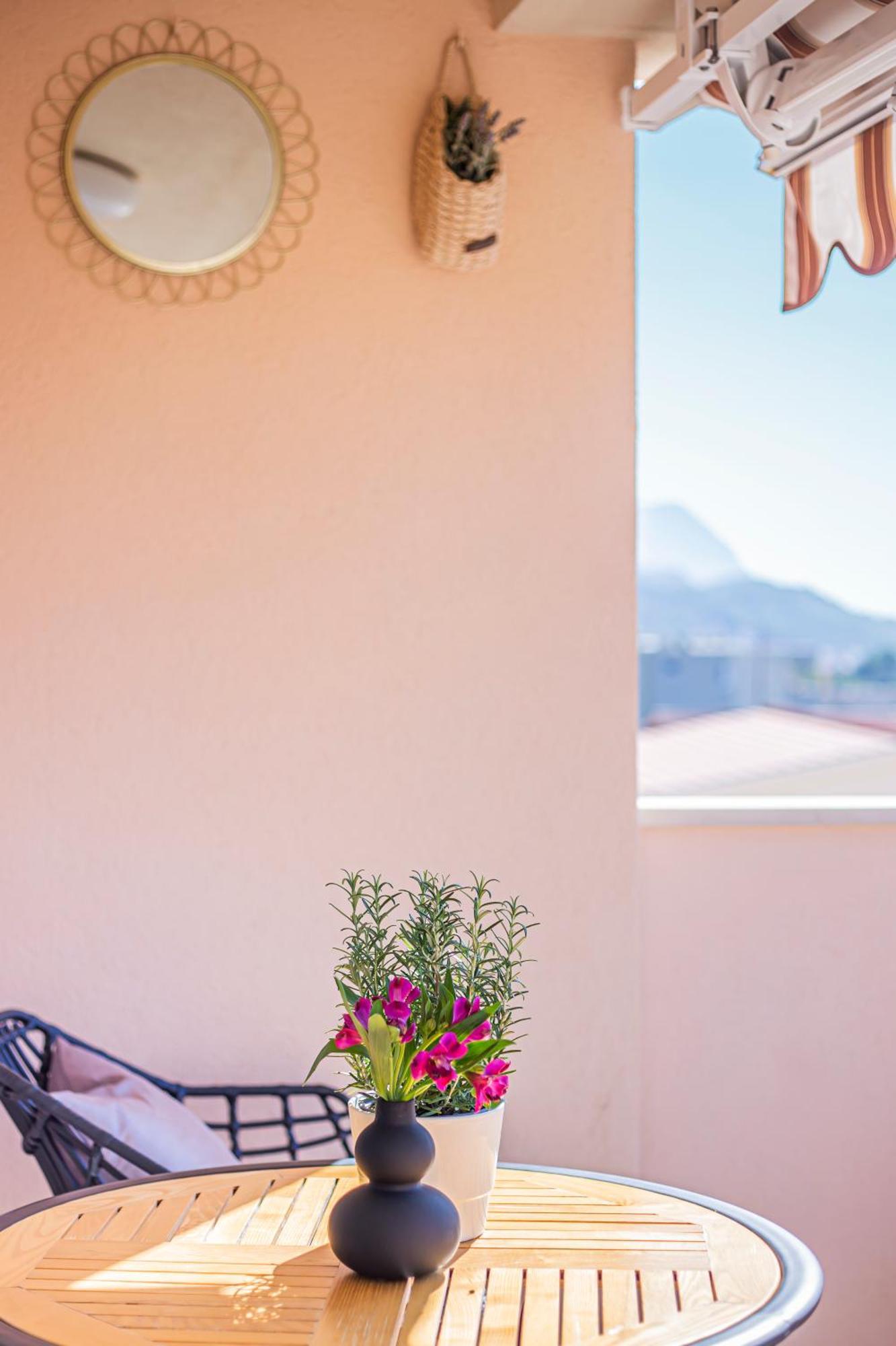 Apartment Anita With Amazing Sea View Makarska Eksteriør bilde
